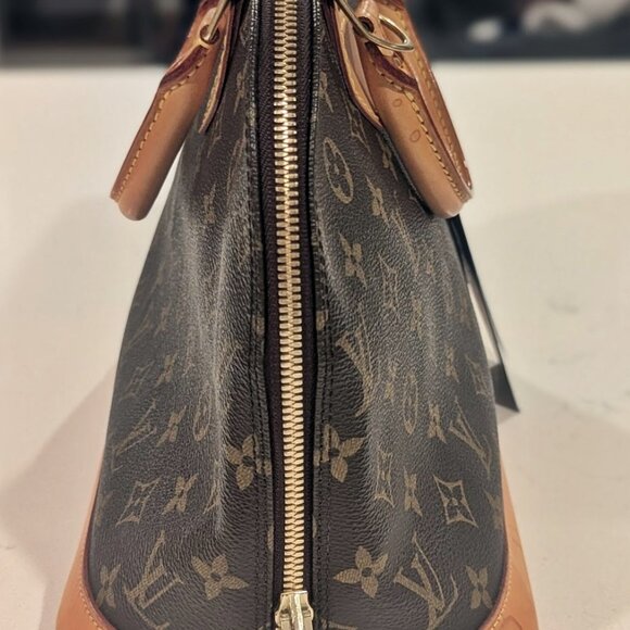 Louis Vuitton ALMA PM Handbag 100% AUTHENTIC - Picture 3 of 16